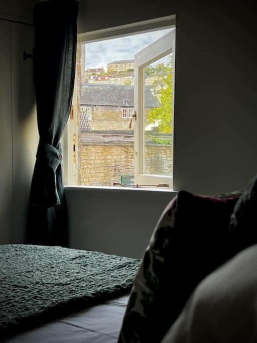 Period Apartment, Great Views, In Heart Of Town. Bradford-On-Avon Extérieur photo